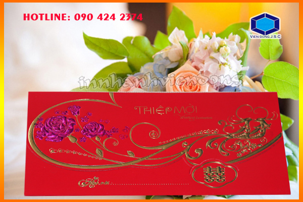 ban-phoi-thiep-cuoi-gia-re-mau-MS60